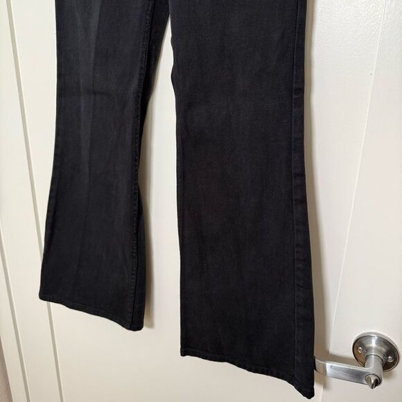 Wilfred Free Aritzia Flared Jeans Womens Sz 2 Black High Rise Denim Trendy - Picture 3 of 14